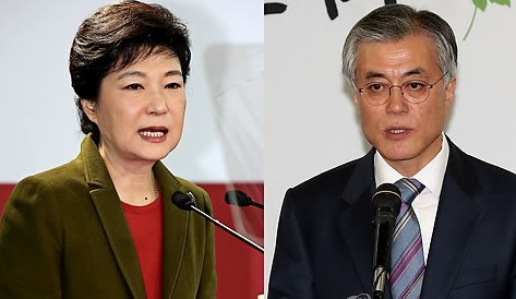 朴槿惠(左)、文在寅(右)