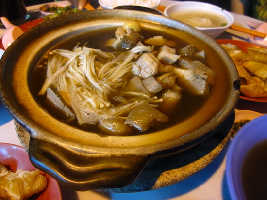 ǲ Bak Kut Teh