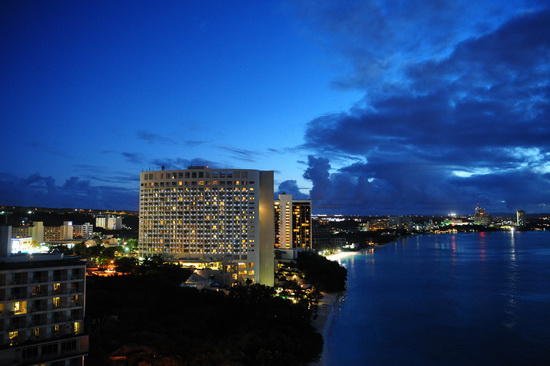 关岛夜景