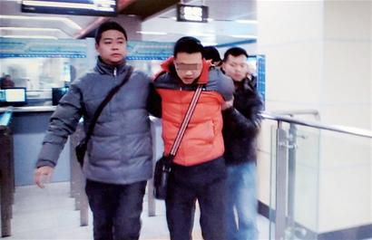 点击进入下一页