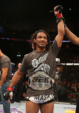 2012UFC十大最佳选手:本森亨德森三连胜登顶