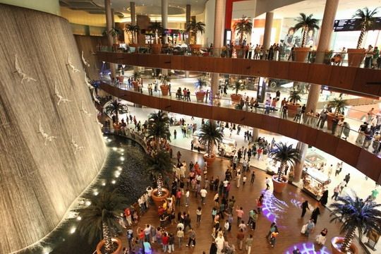 法国买大牌未必省钱 揭开打折背后的秘密