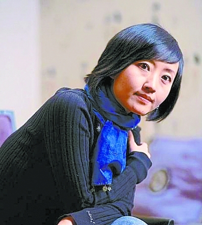 同回公寓恋情曝光
