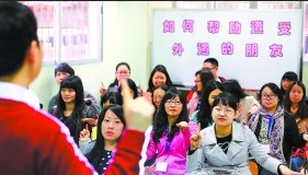 广州:一女子询问“如何杀老公” 年轻社工被吓懵