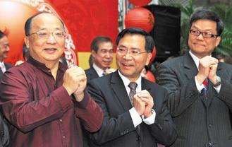 台中市长胡志强春节假期一度“神隐”,他昨天证实接受心脏手术治疗。