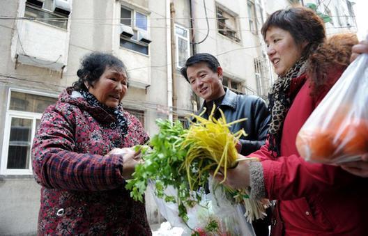 (社会)合肥:情暖空巢老人