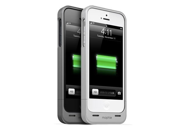 iPhone 5移动电源保护套亮相MWC 售价99美元