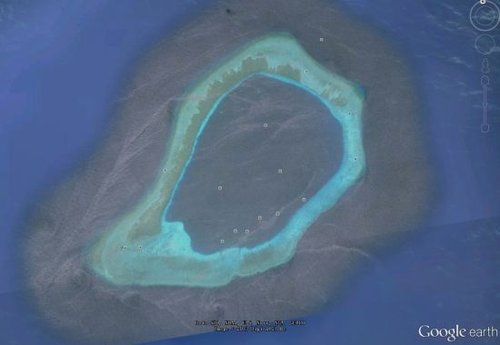 菲称中国登陆舰“闯”南沙岛屿 已派军舰巡航