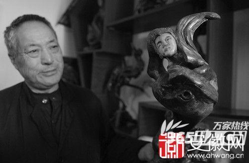 合肥老人用根雕记录别样生活 省吃俭用自学成才