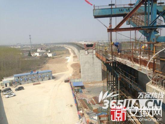 合福线安徽段跨包河大道特大桥今日合拢